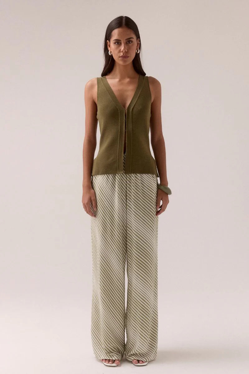 Sentiment Knit Top - Olive Sovere