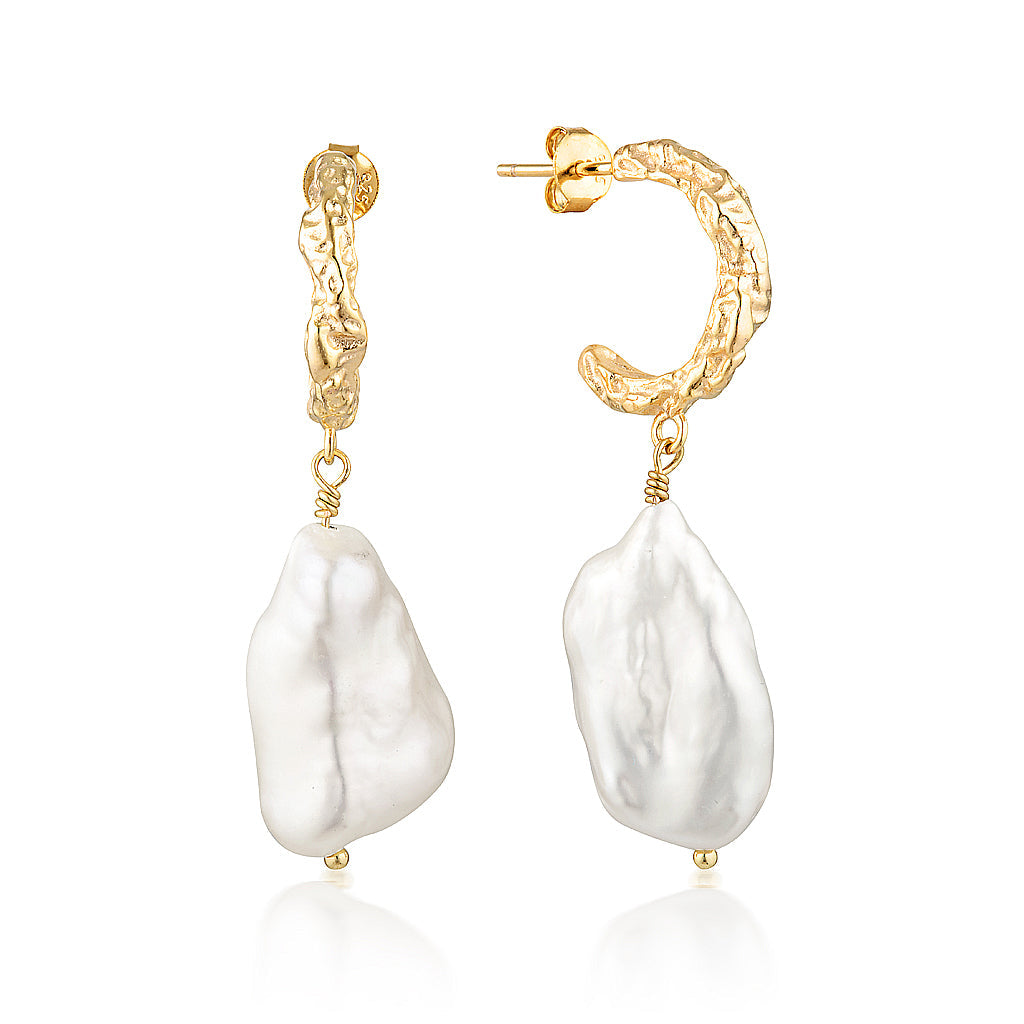 Airo Crushed Drop Pearl Earrings - Gold Carly Paiker