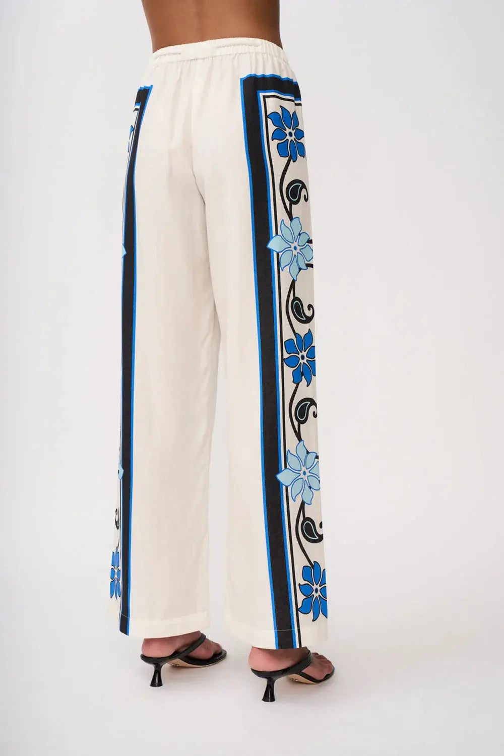 Azure Granada Flower Pant By Johnny