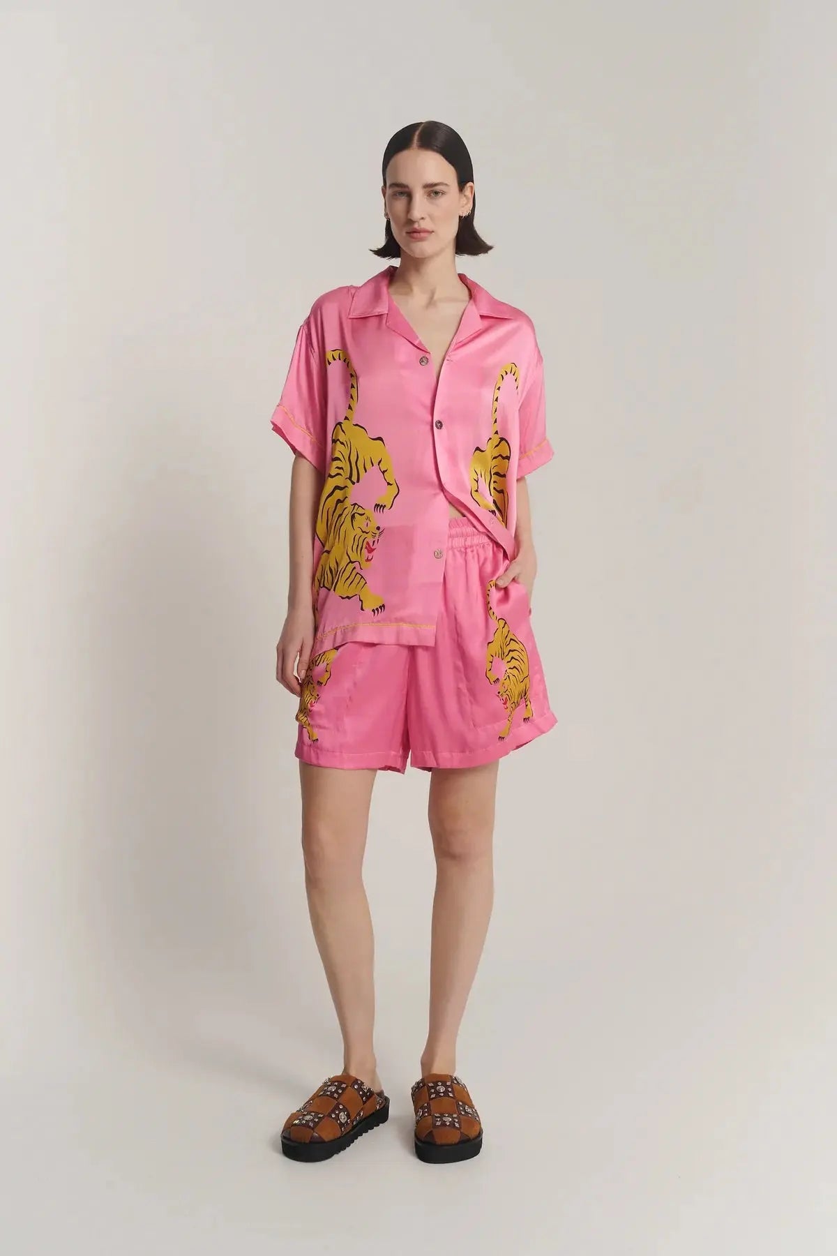 Crouching Tiger Silk Shirt - Pink The Tales