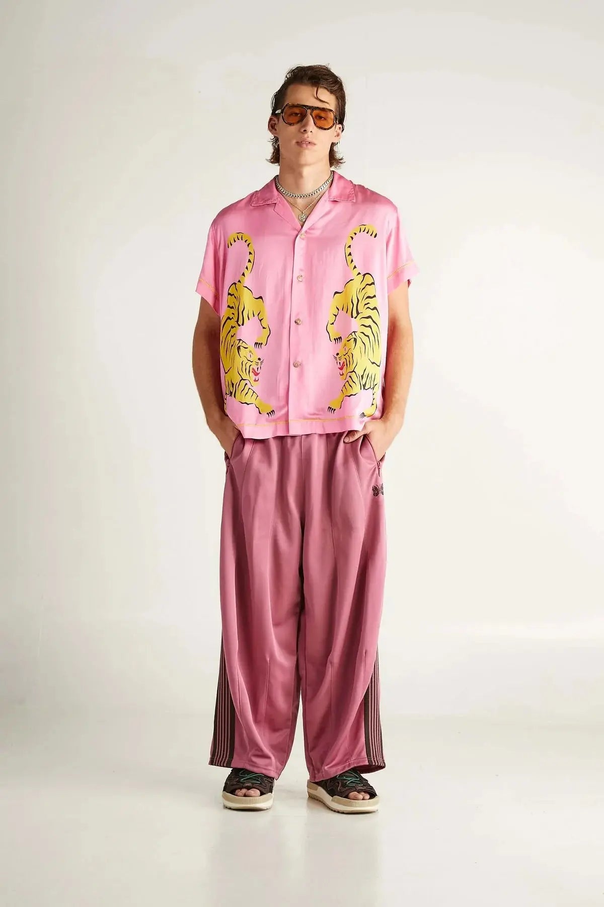 Crouching Tiger Silk Shirt - Pink The Tales