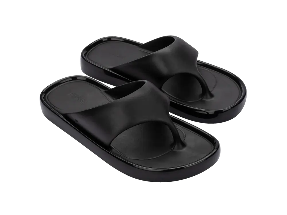 Melissa float thong black pair elevated view