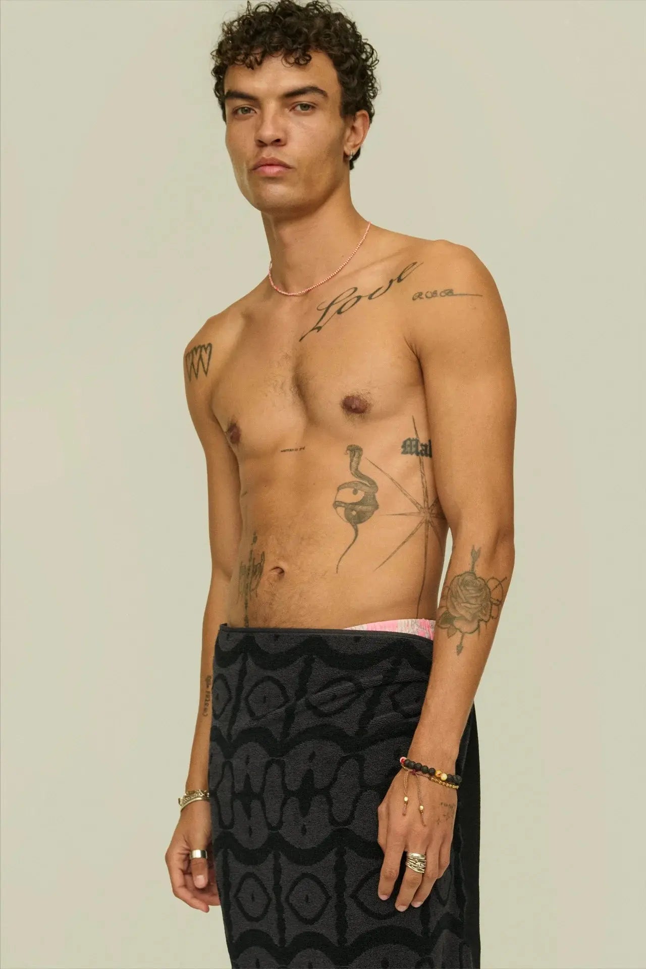 Hypnotise Towel OAS