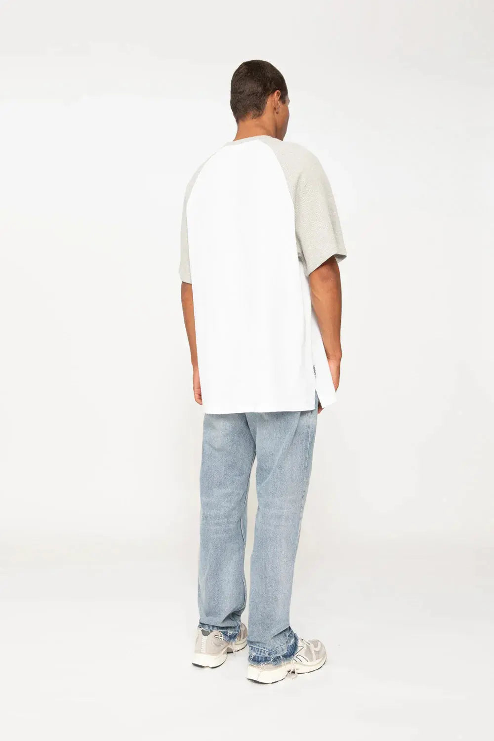 Oversized Raglan Tee By Johnny