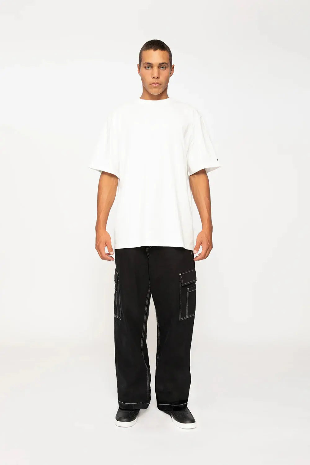 Radiate Heart Tee By Johnny
