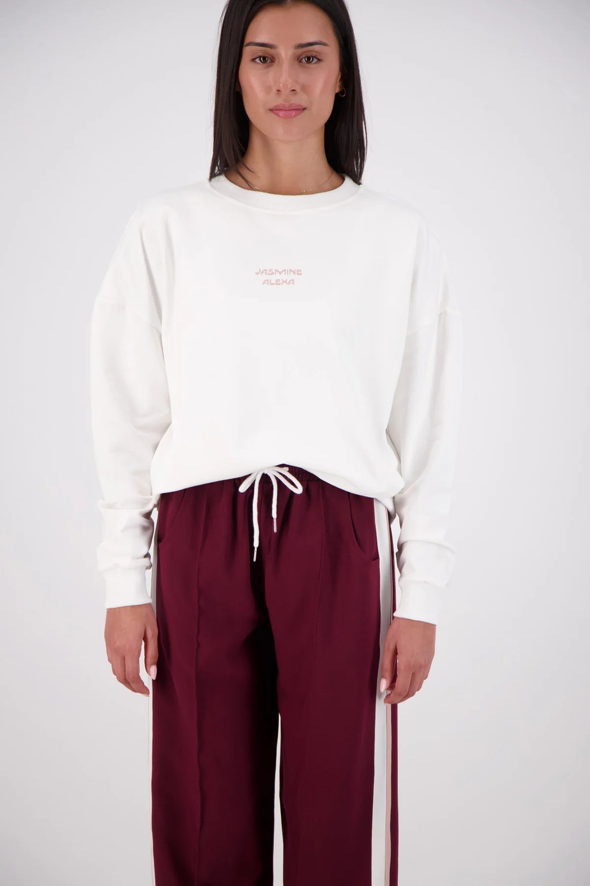 Relaxed Crew Neck Sweatshirt - White Jasmine Alexa