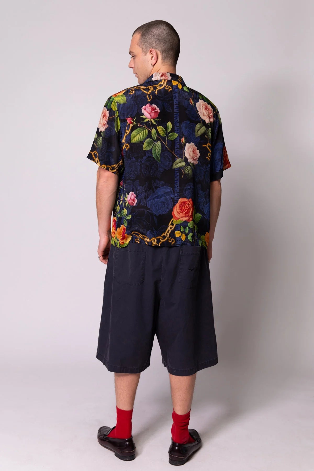 Chains and Roses Resort Shirt - Silk Something Very Special