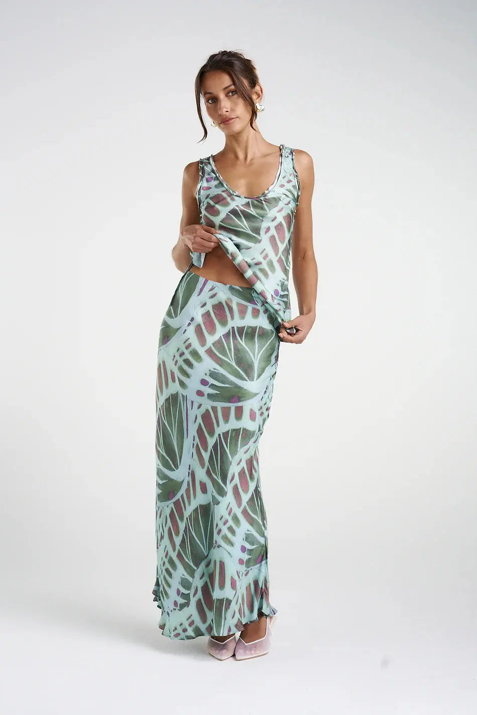 Slip Skirt - Viceroy Summi Summi front view at cloth in brick