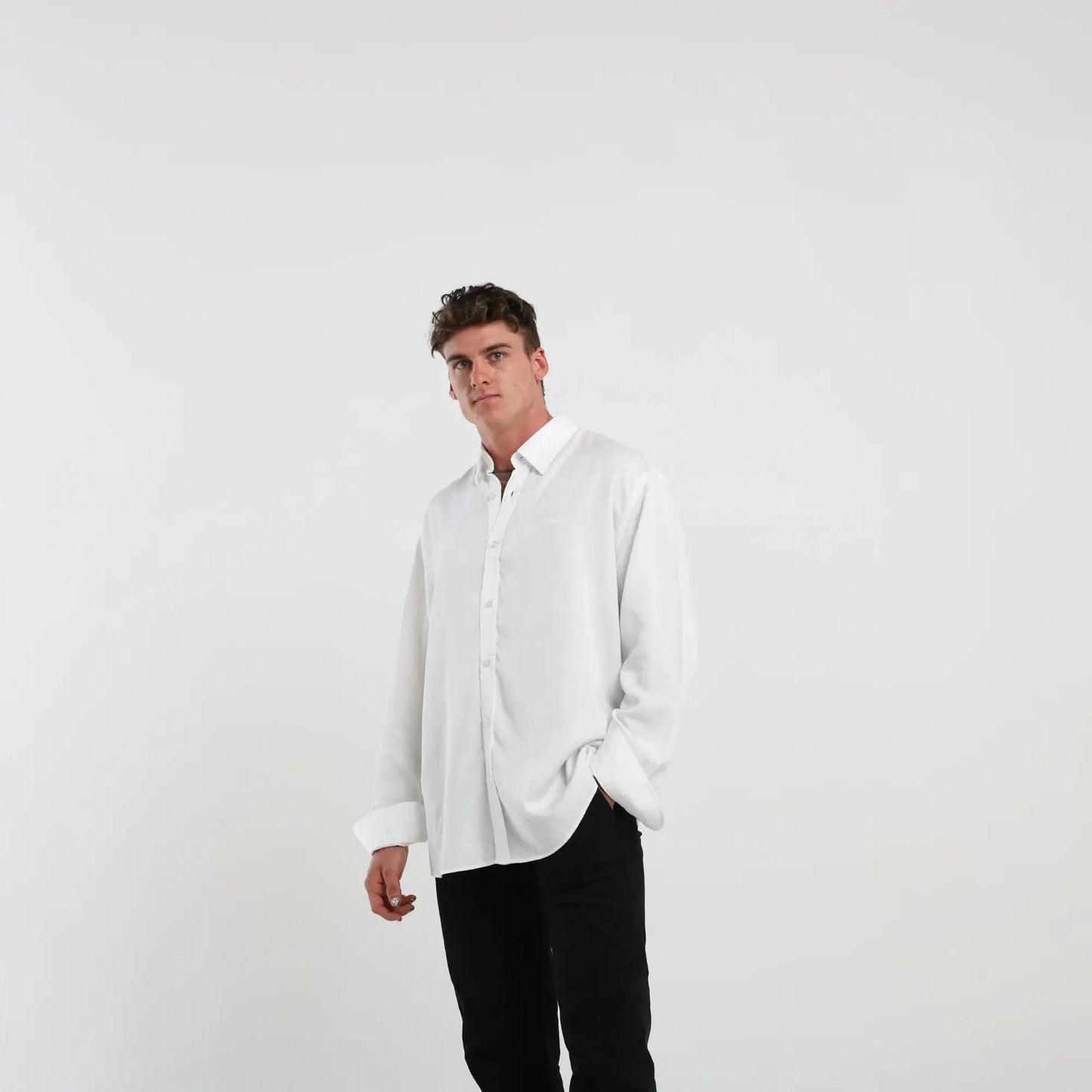 Tencel Long Sleeve Shirt - White Vons Collective
