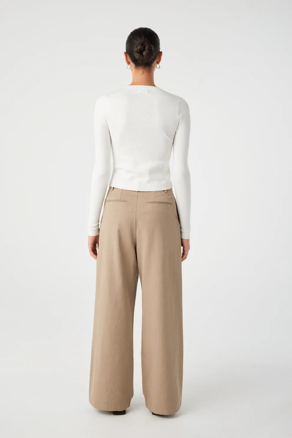 Maggie Longsleeve Tshirt - Cream Arcaa