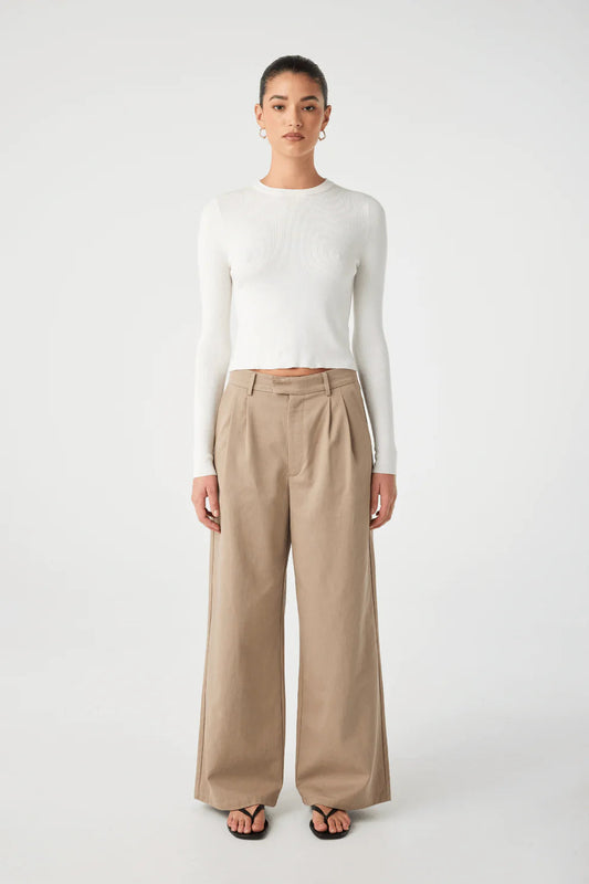 Maggie Longsleeve Tshirt - Cream Arcaa