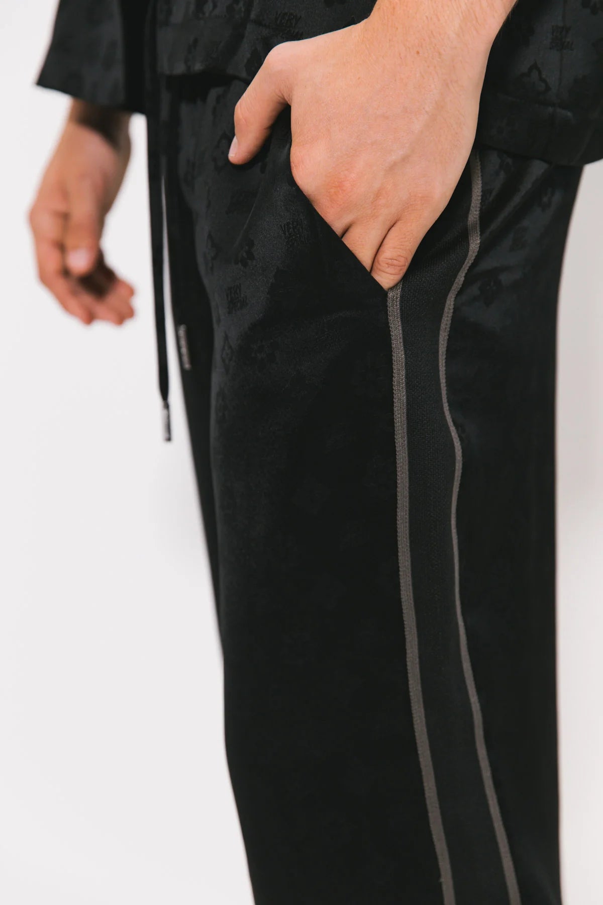 Satin Jacquard Vacay Pants - Black Something Very Special