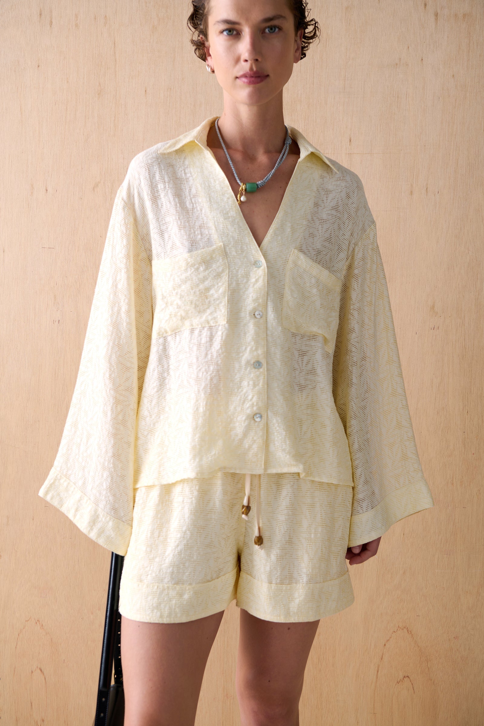 Kyla Shirt - Creme Jacquard Sancia