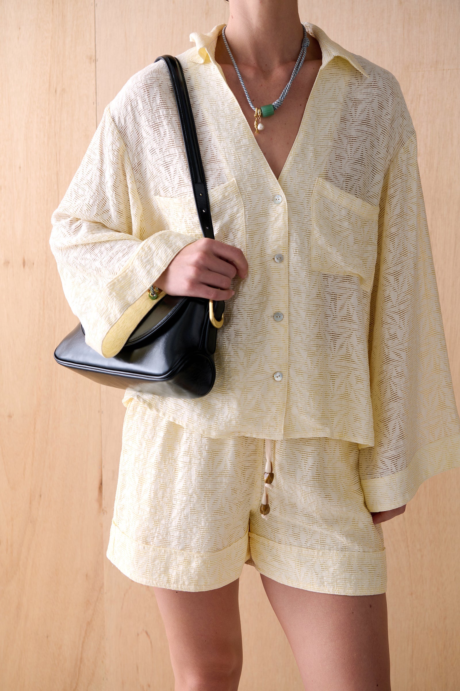 Kyla Shirt - Creme Jacquard Sancia