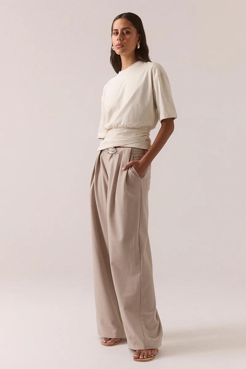 Delani Tee - Creme Sovere