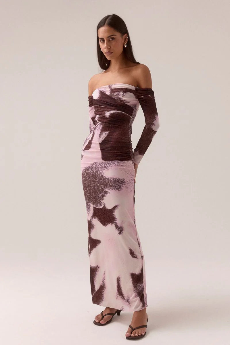 Afterlight Off Shoulder Dress - Raisin Sovere