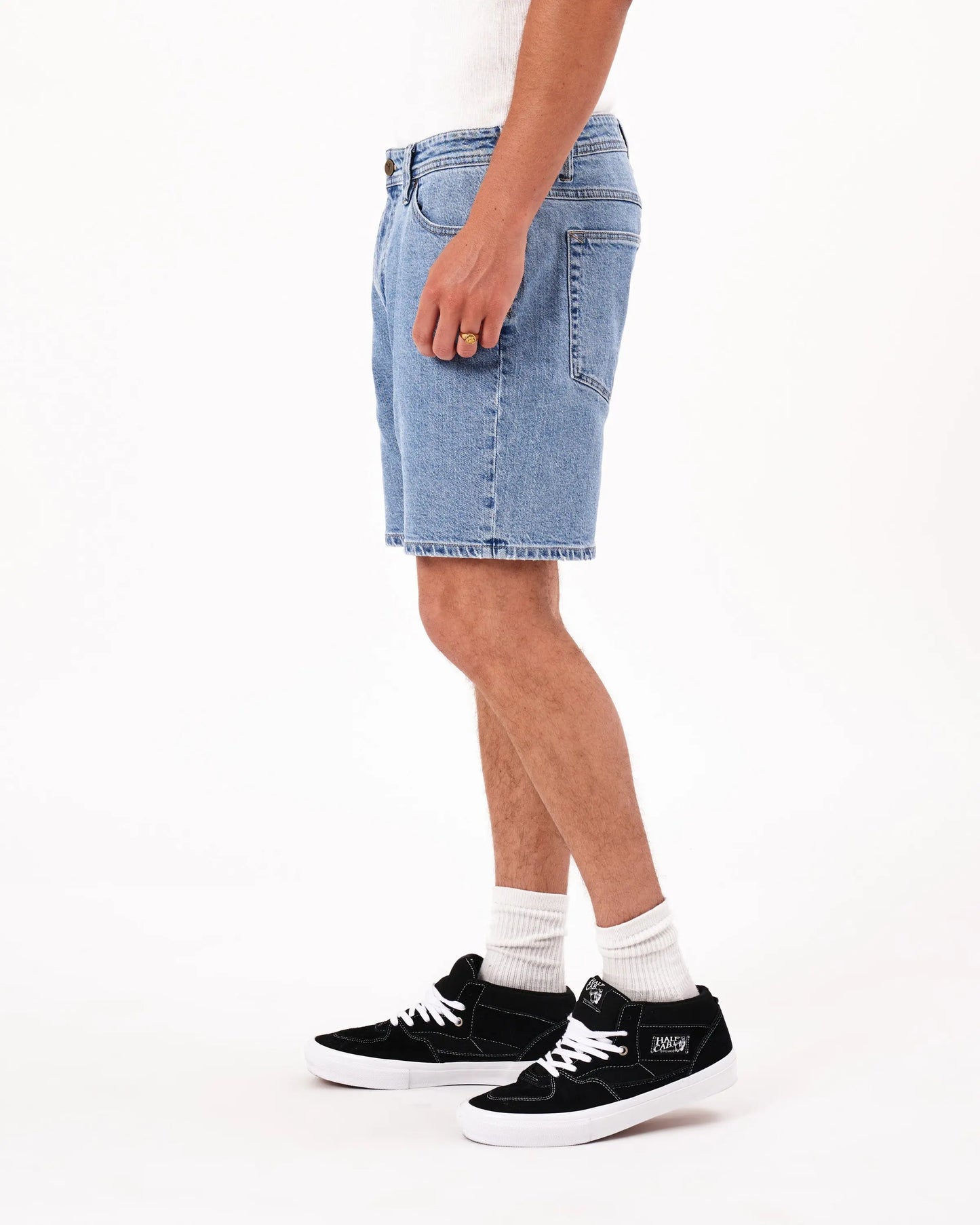 A3 Straight Larry Short - Light Vintage Indigo Abrand