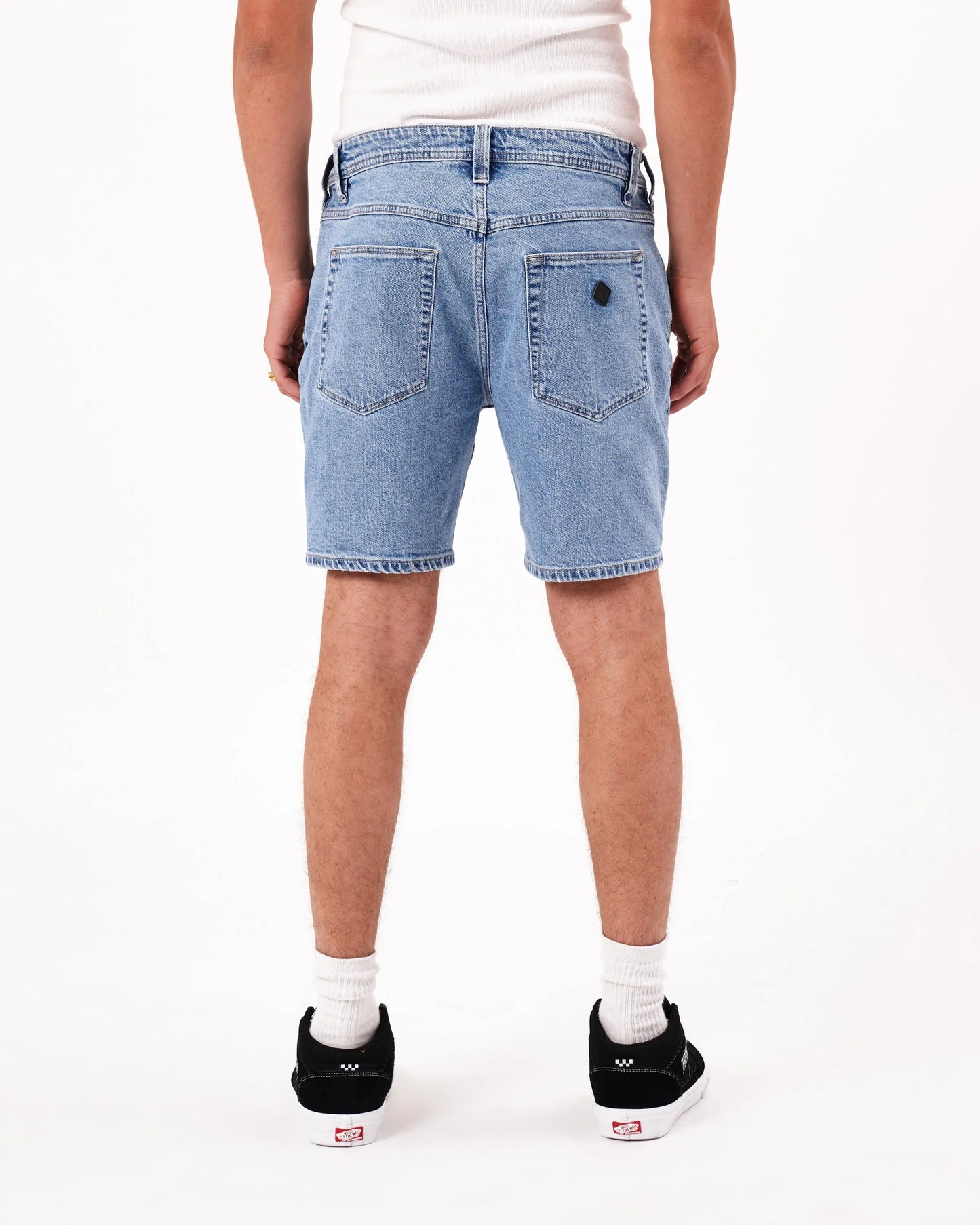 A3 Straight Larry Short - Light Vintage Indigo Abrand