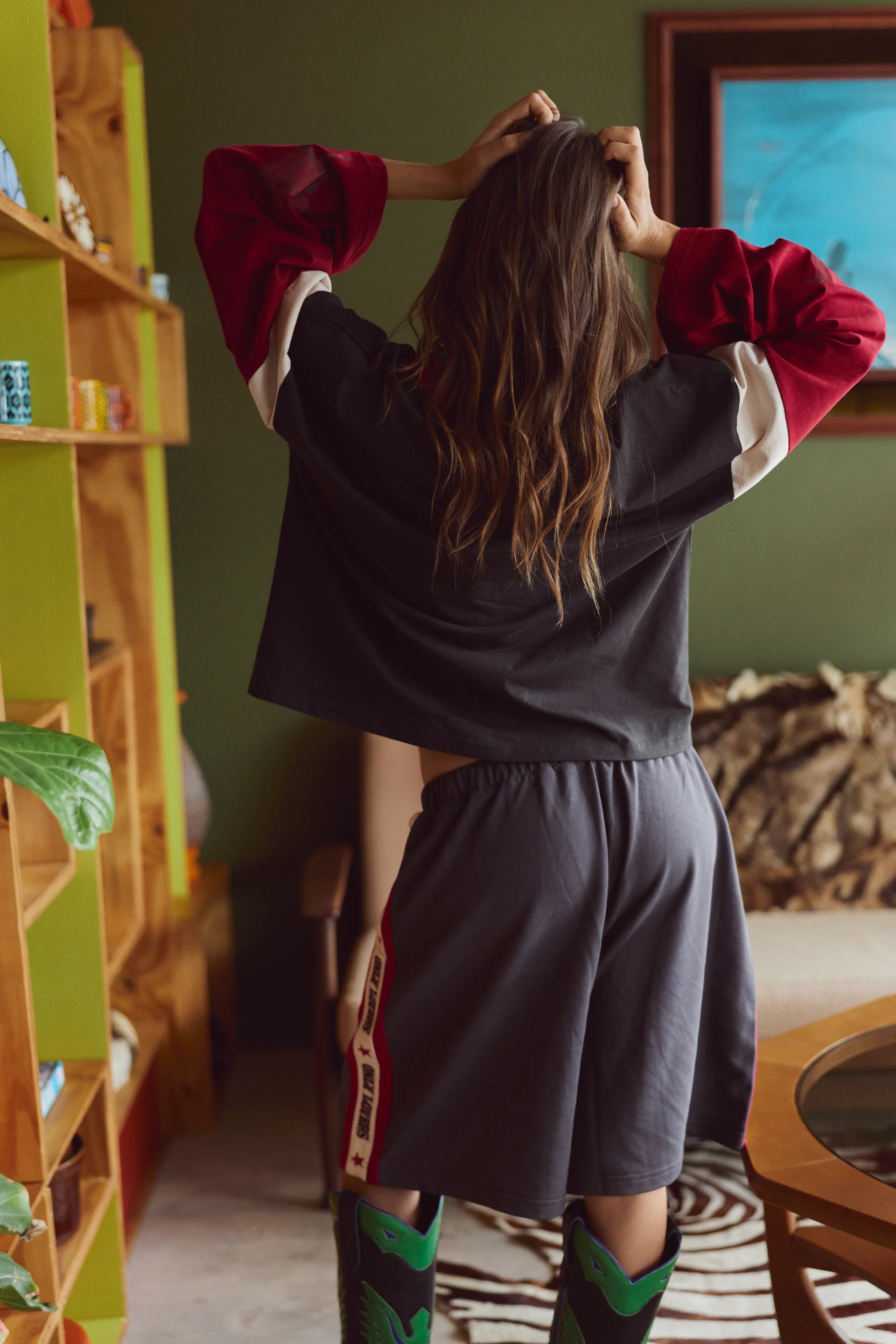 Mustang Boxy Long Sleeve Tee Only Lovers Left