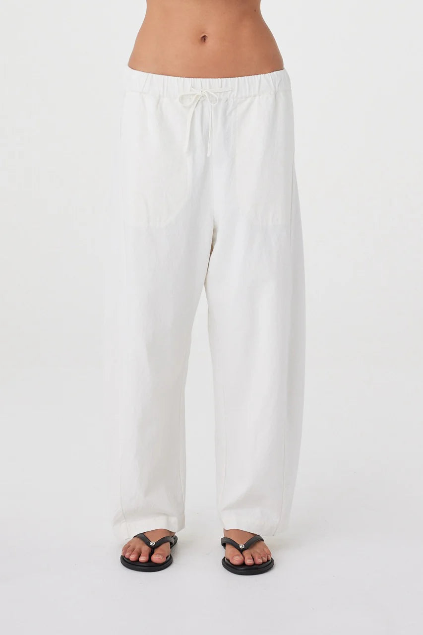 Nico Pant - Cream Arcaa