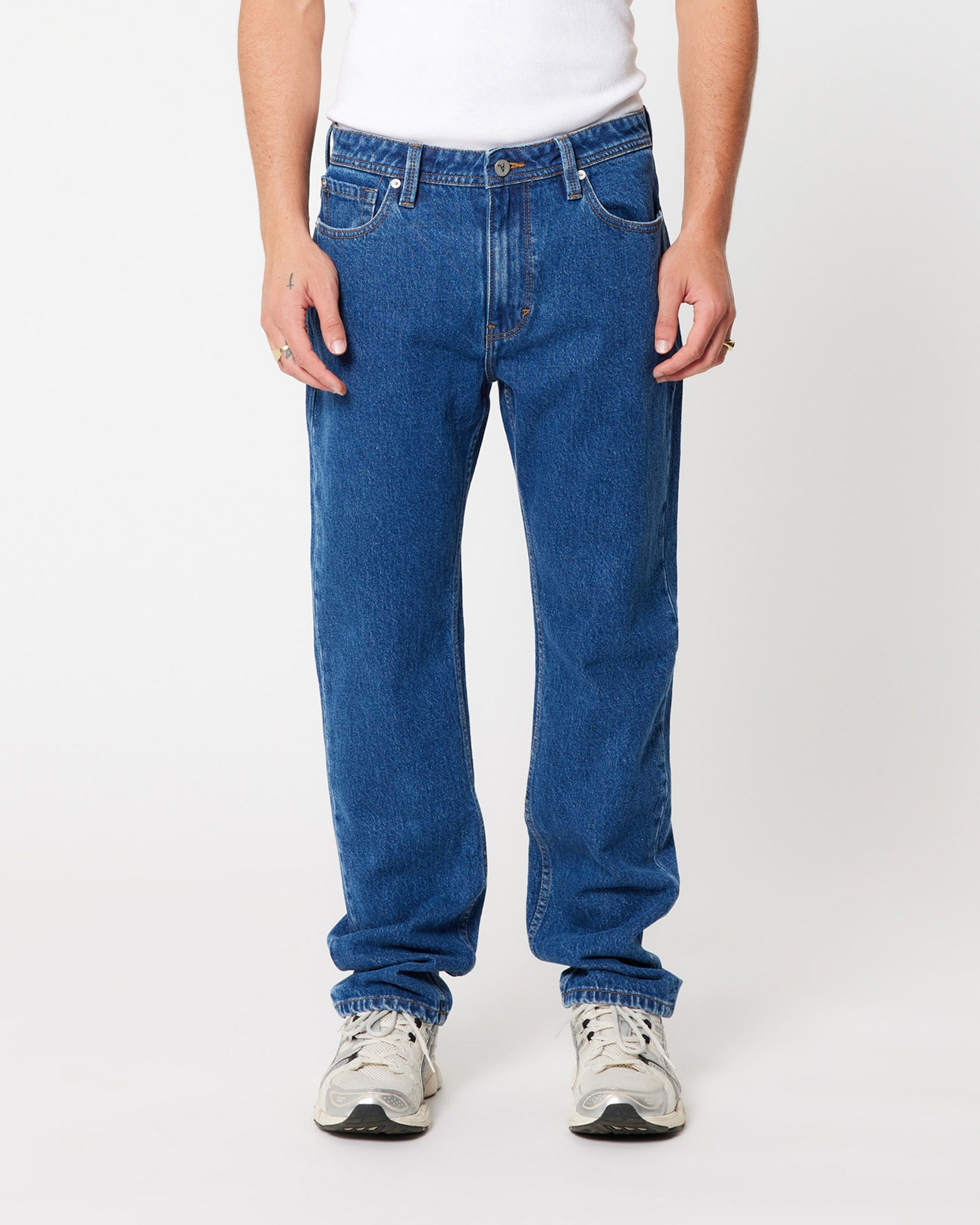 A3 Straight Peter - Mid Vintage Indigo Abrand