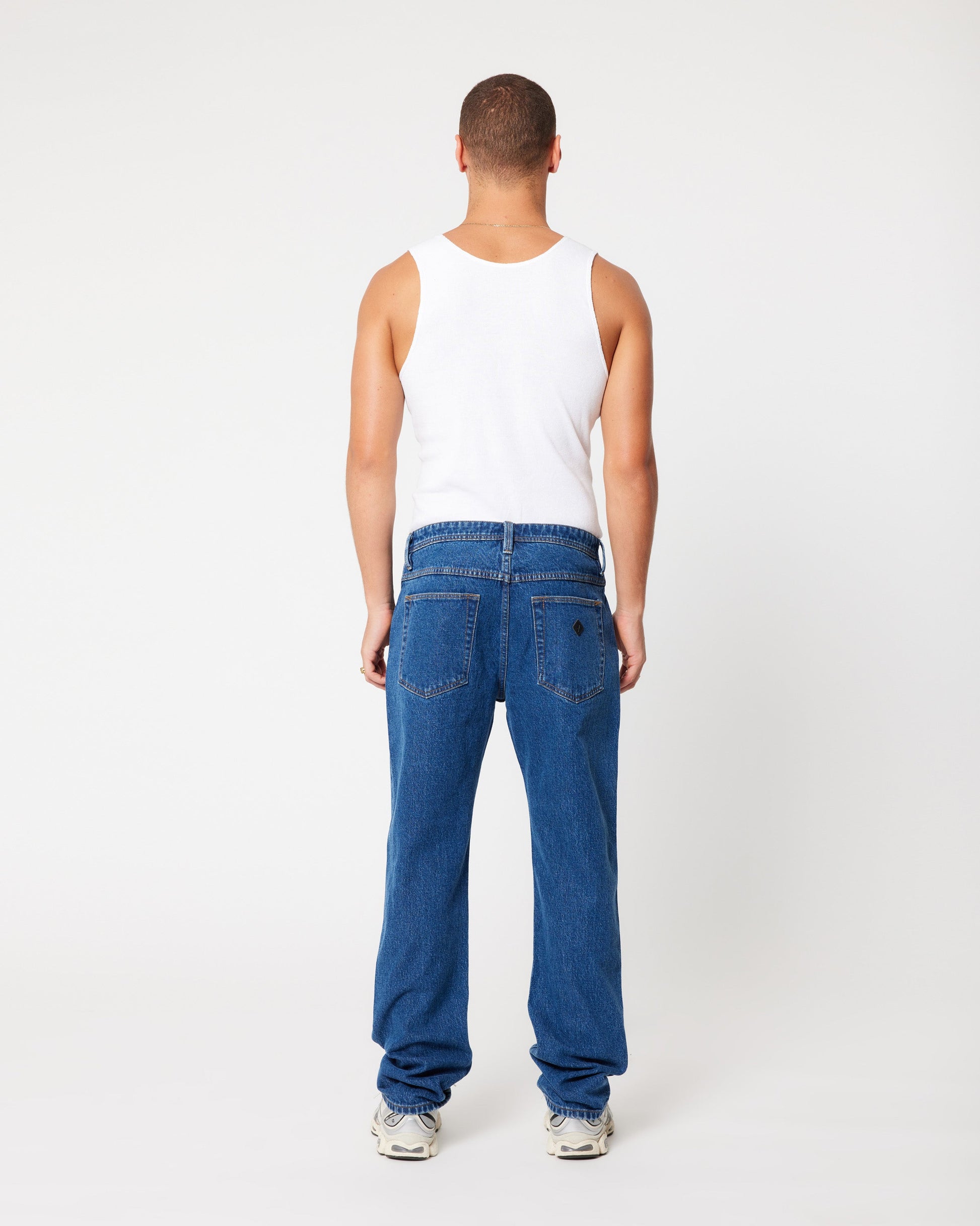 A3 Straight Peter - Mid Vintage Indigo Abrand