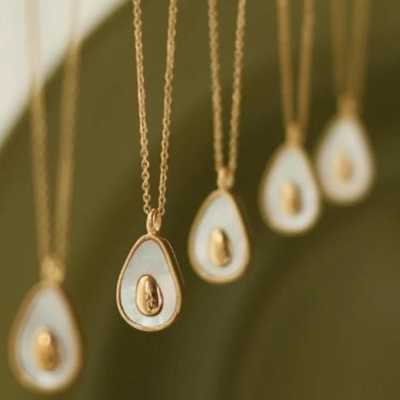Ava Necklace cloth.IN BRICK