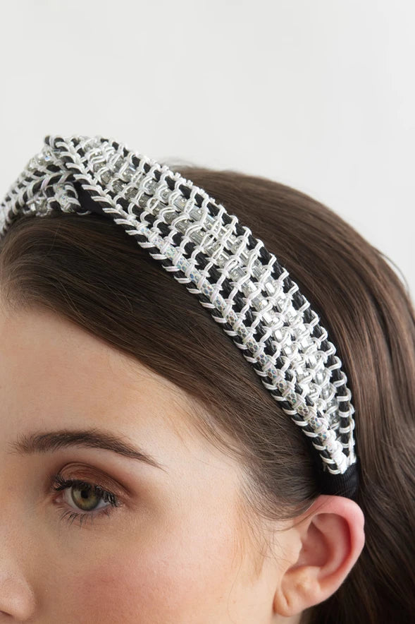 Bowies World Como Headband - Black at cloth in brick  close up 