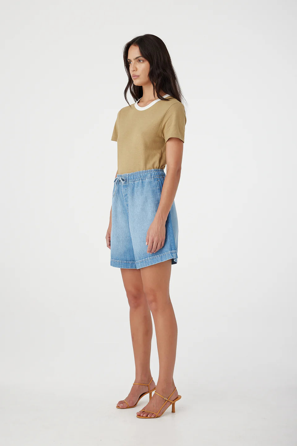 Eden Mid Rise Short - Bluejay Outland Denim