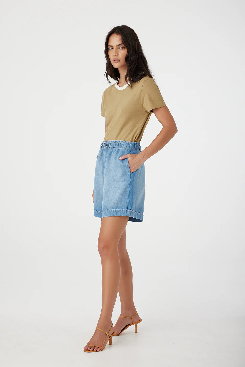 Eden Mid Rise Short - Bluejay Outland Denim