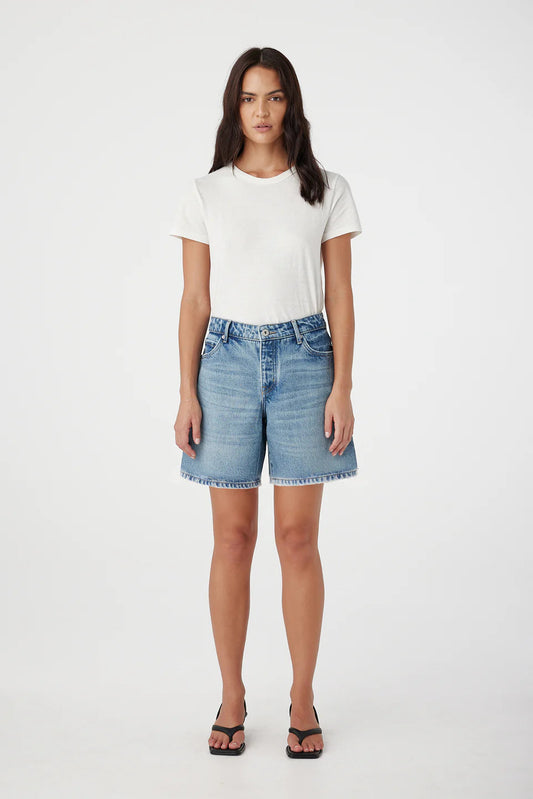 Martha Mid Rise Relaxed Short - Endeavour Outland Denim