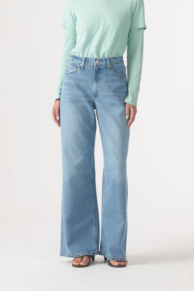 Ellie Super High Rise Wide Jean 32" - Vintage Outland Denim