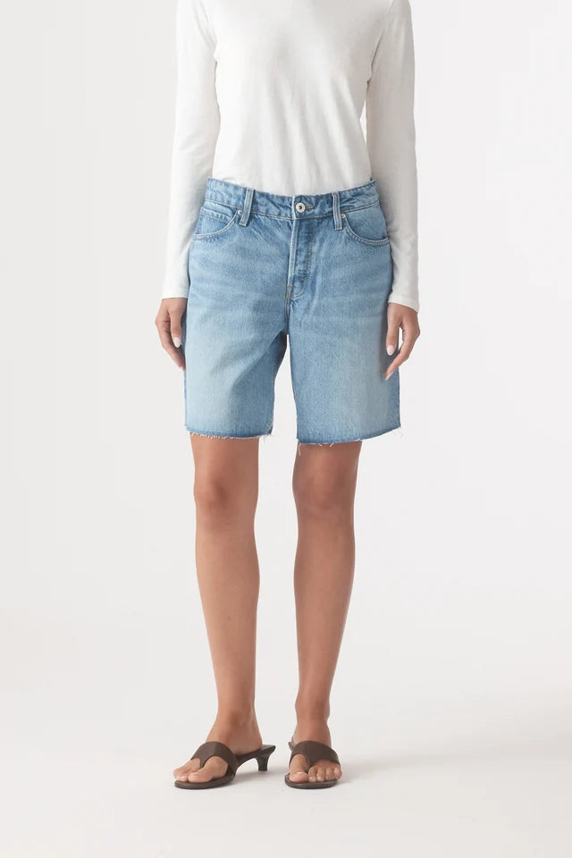 Martha Mid Rise Short - Vintage Blue Outland Denim