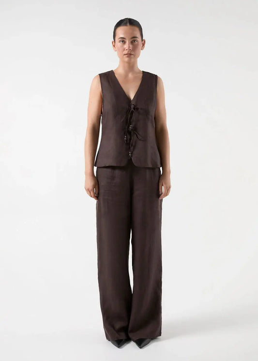 Claudia Linen Vest Chocolate Bisk the Label