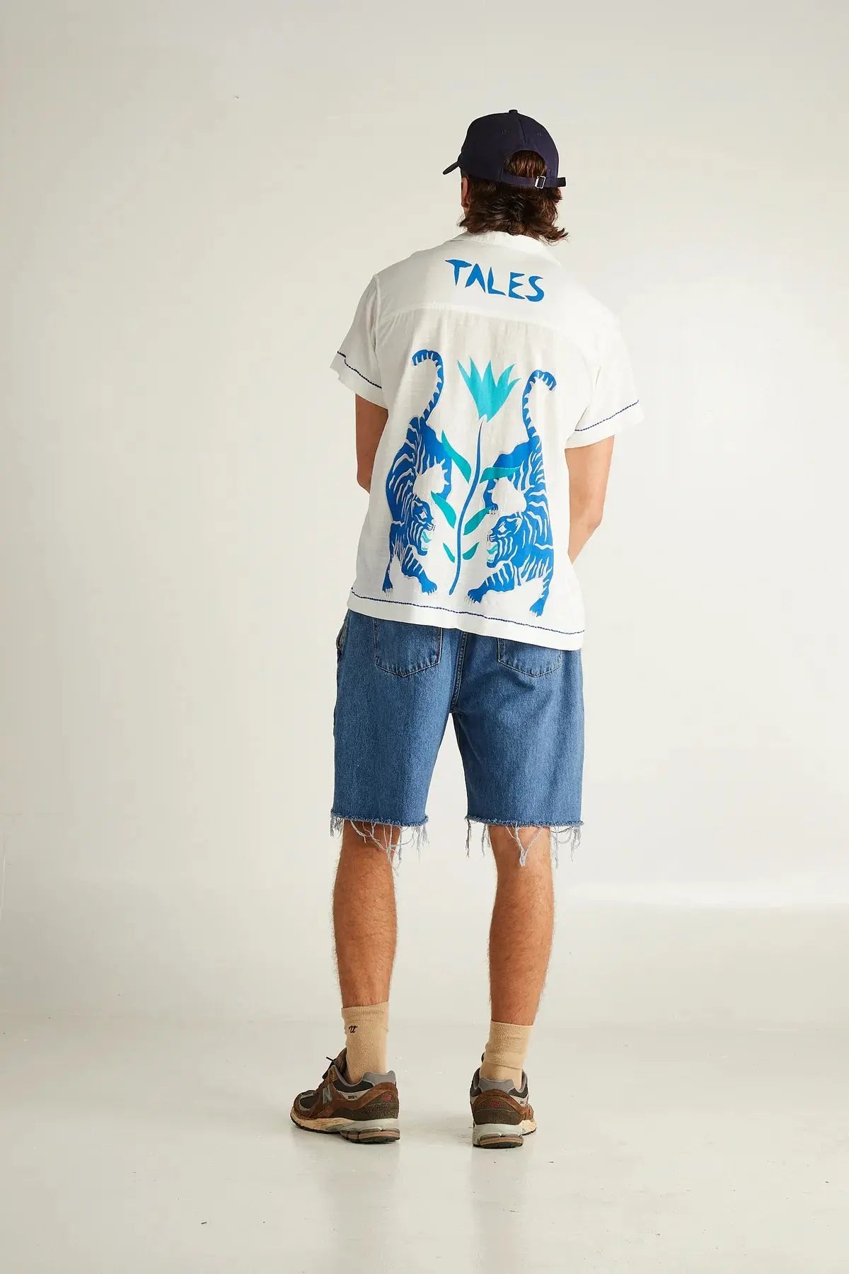 Crouching Tiger Shirt - White/Blue The Tales