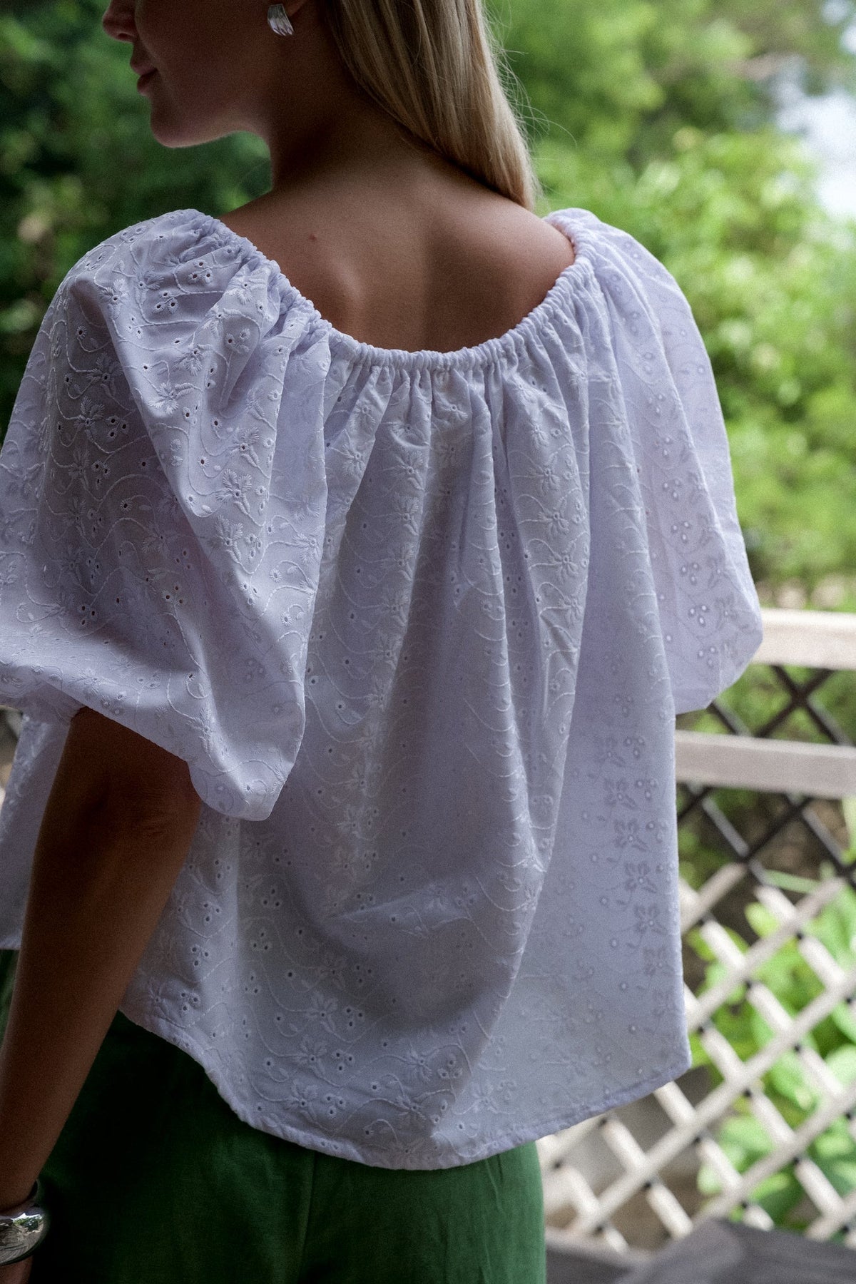 Zoe - Embroidered pops + co