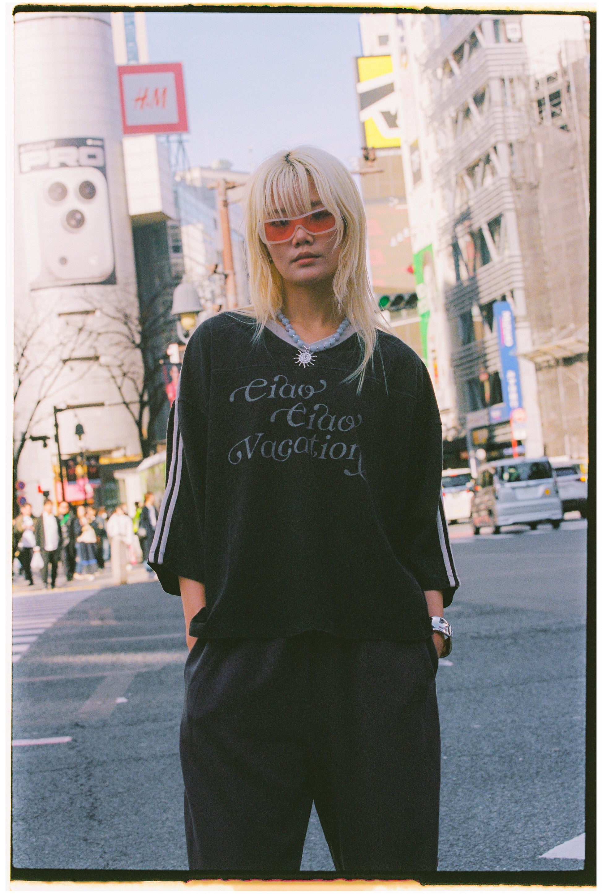 Vacay Crop Tee - Black Ciao Ciao