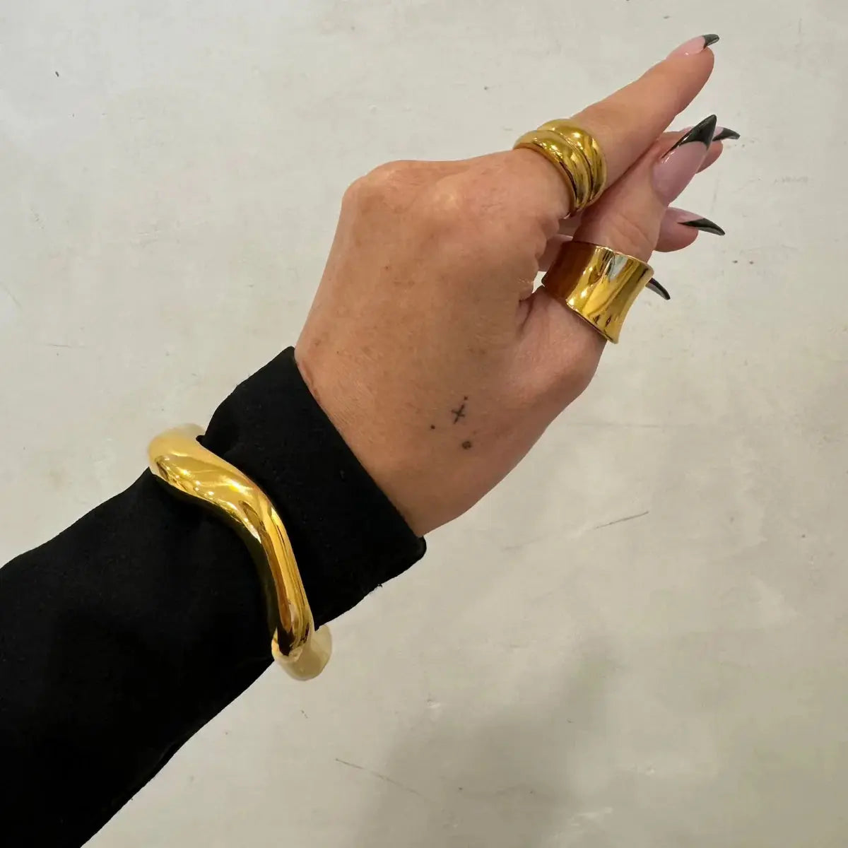 Eva Bracelet Gold Zaya Collective