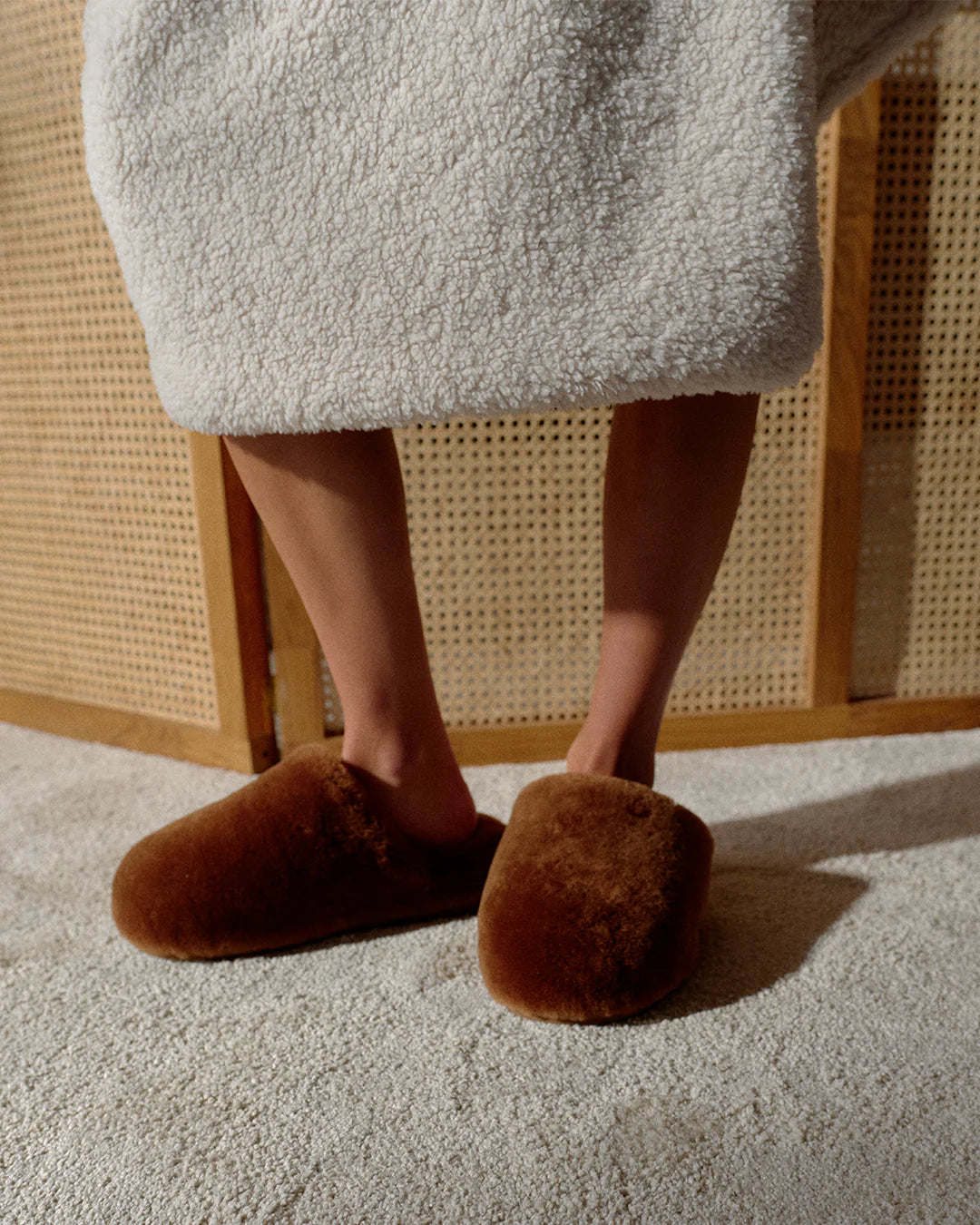 Sheepskin Slippers - Hazelnut Hommey