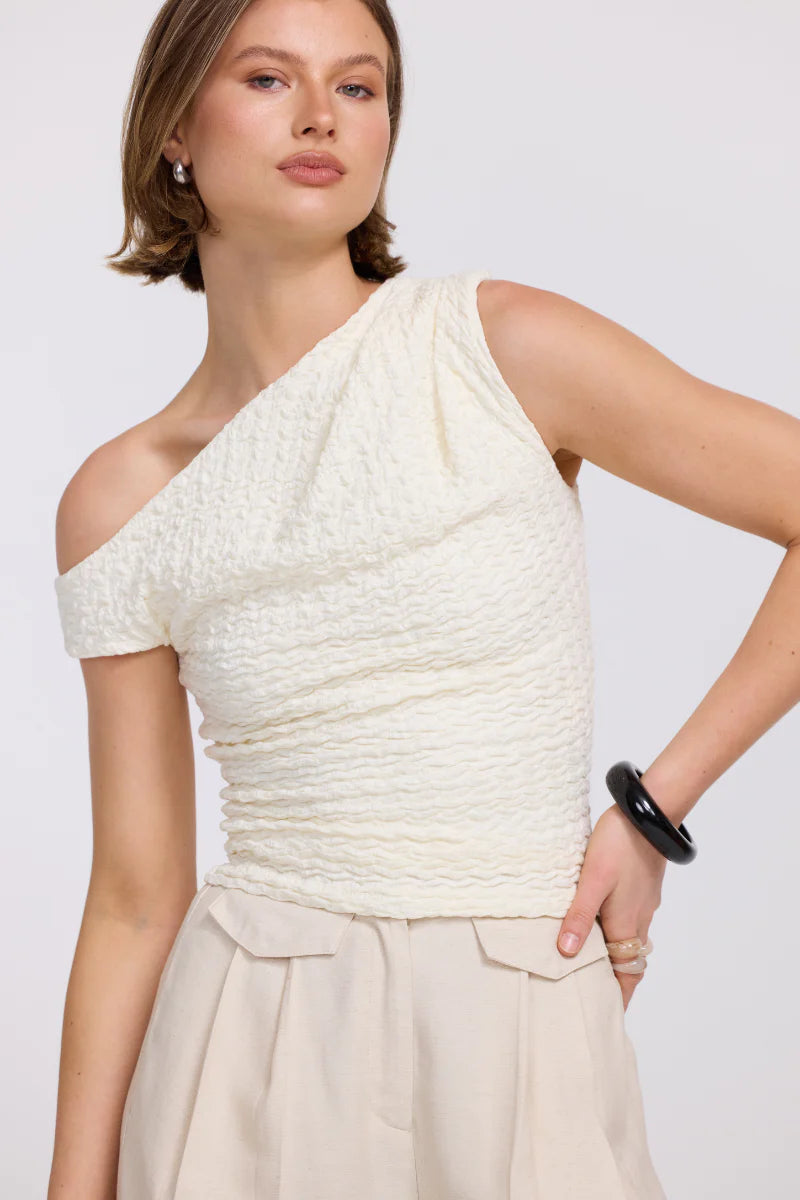 Haven Top - Cream Sovere at cloth in brick  02