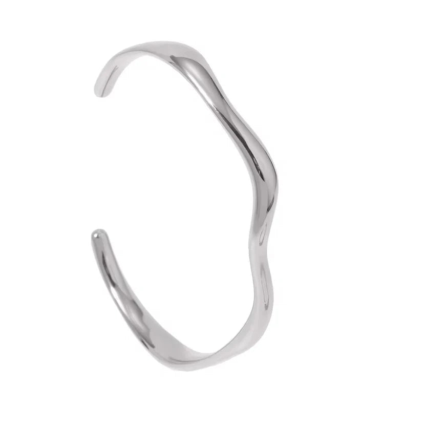 Tarni Sculpted Bracelet - Silver Zaya Collective
