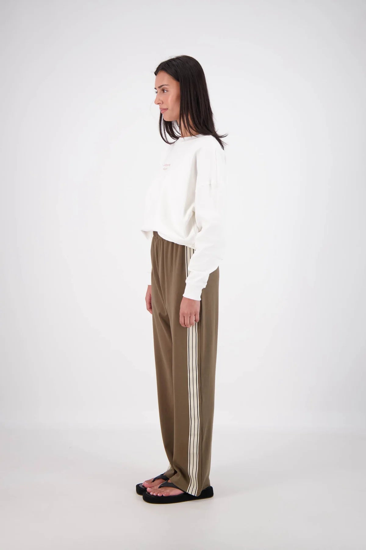 Panarea Trackpant - Olive Jasmine Alexa
