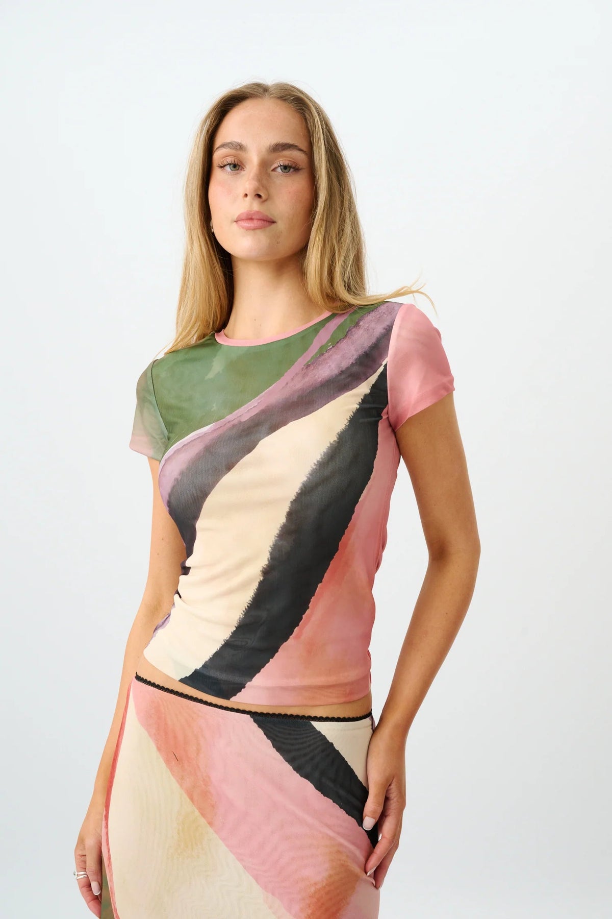 Fitted Tee - Mesh Wave With Harper Lu