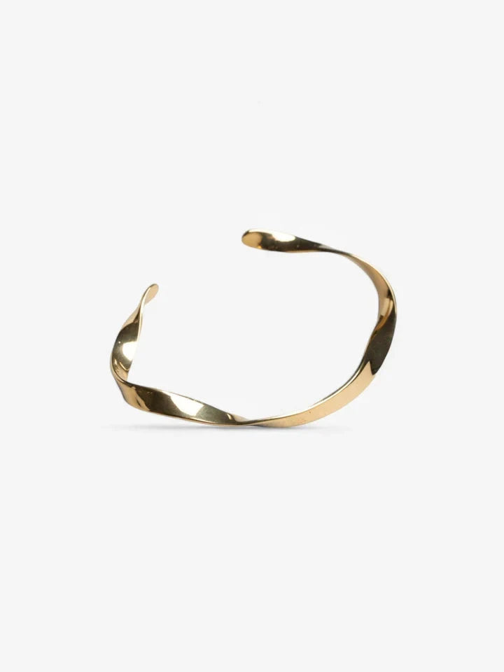 Modest Cuff Bracelet - 18K Gold Vermeil Nusands