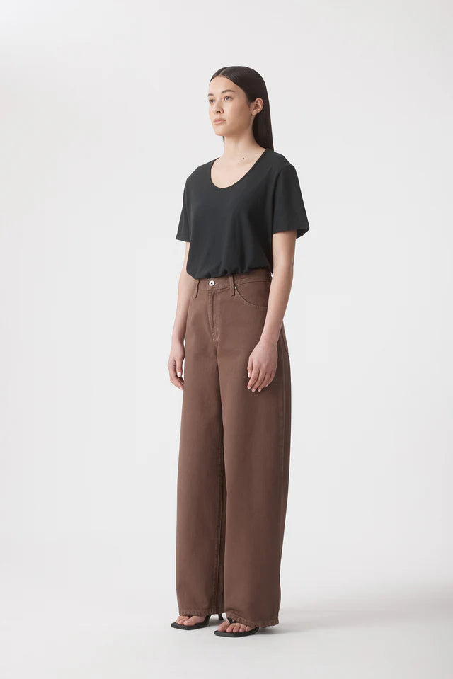 Claudia High Rise Relaxed 32" Jean - Cacao Outland Denim