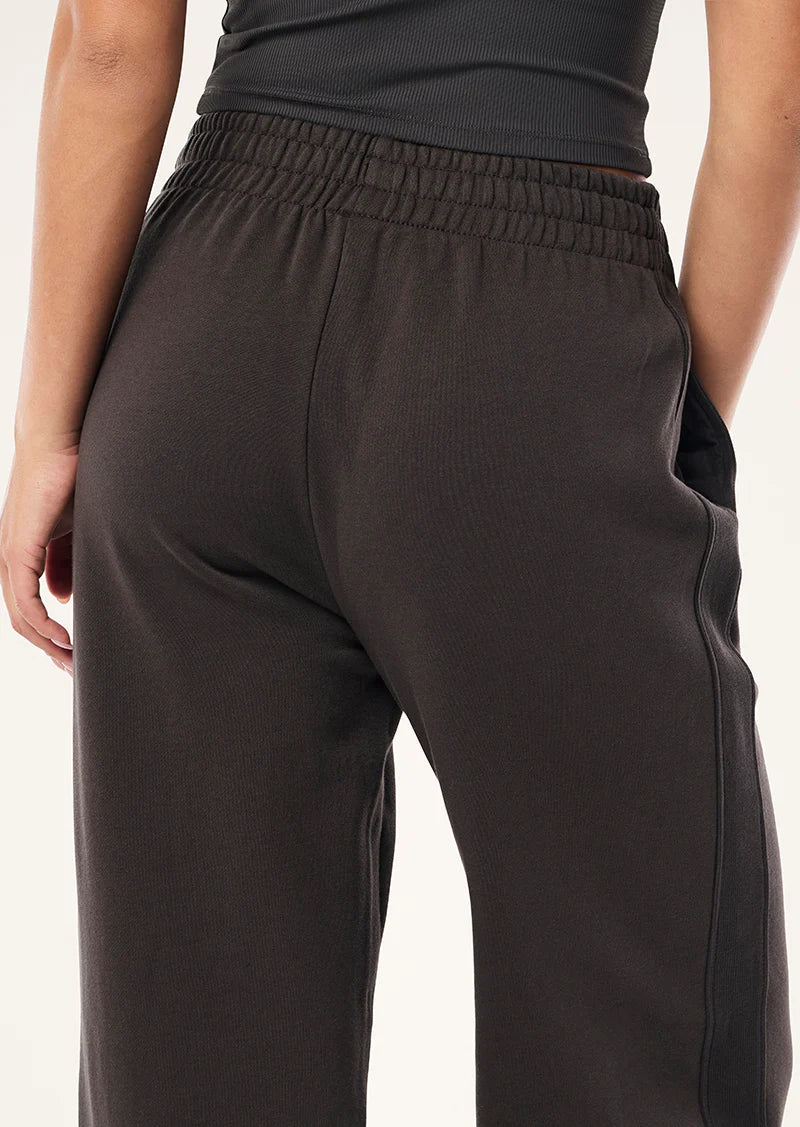Flashback Trackpant - Caviar P.E Nation