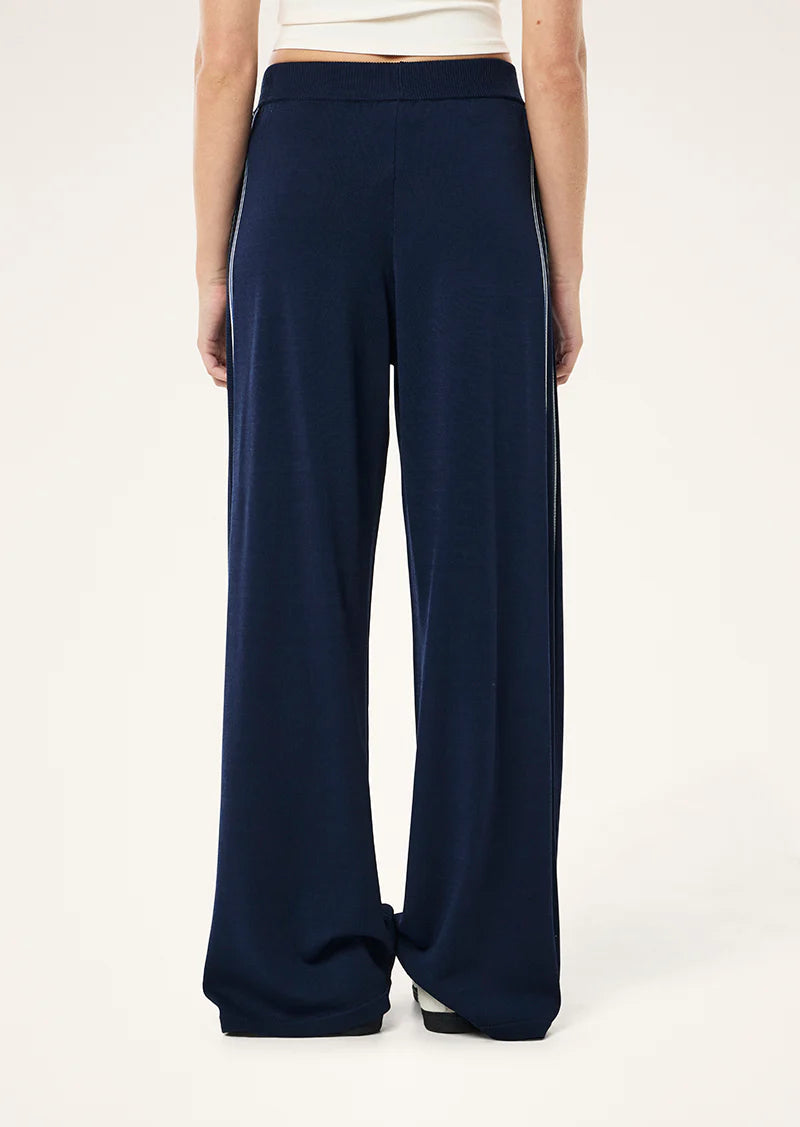 Retreat Knit Pant - Dark Navy P.E Nation