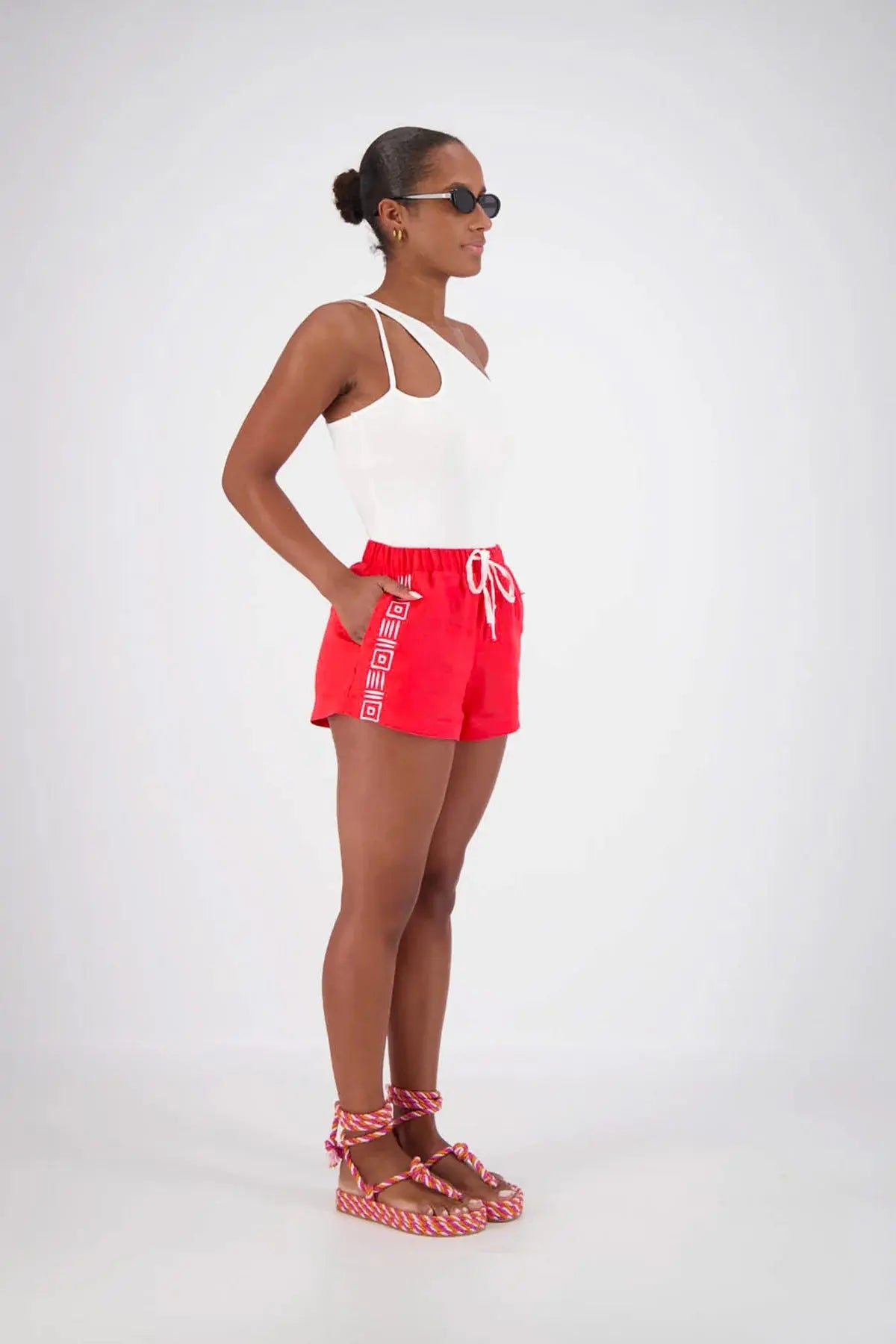 Rosetta Shorts - Red Jasmine Alexa