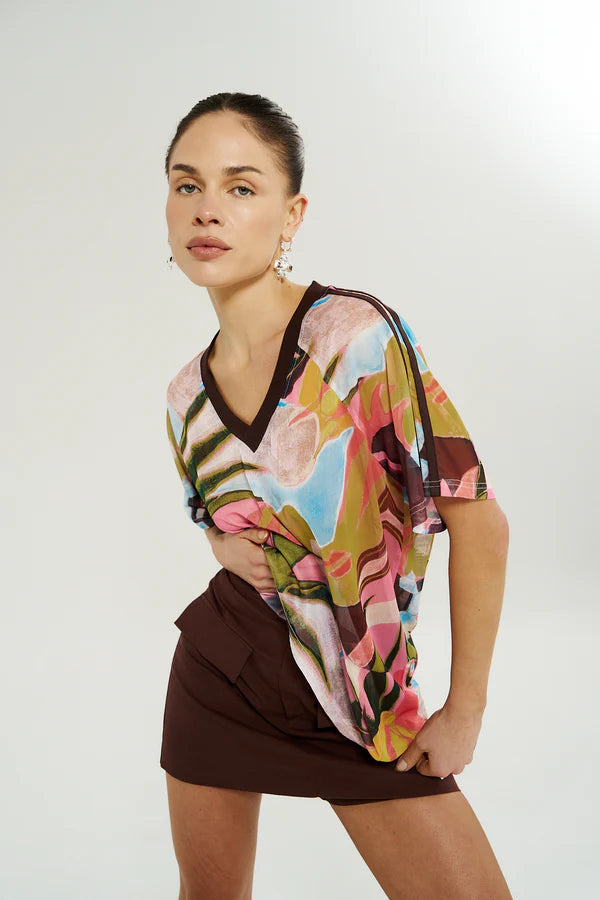 V Neck Mesh Tee - Wonderland Summi Summi