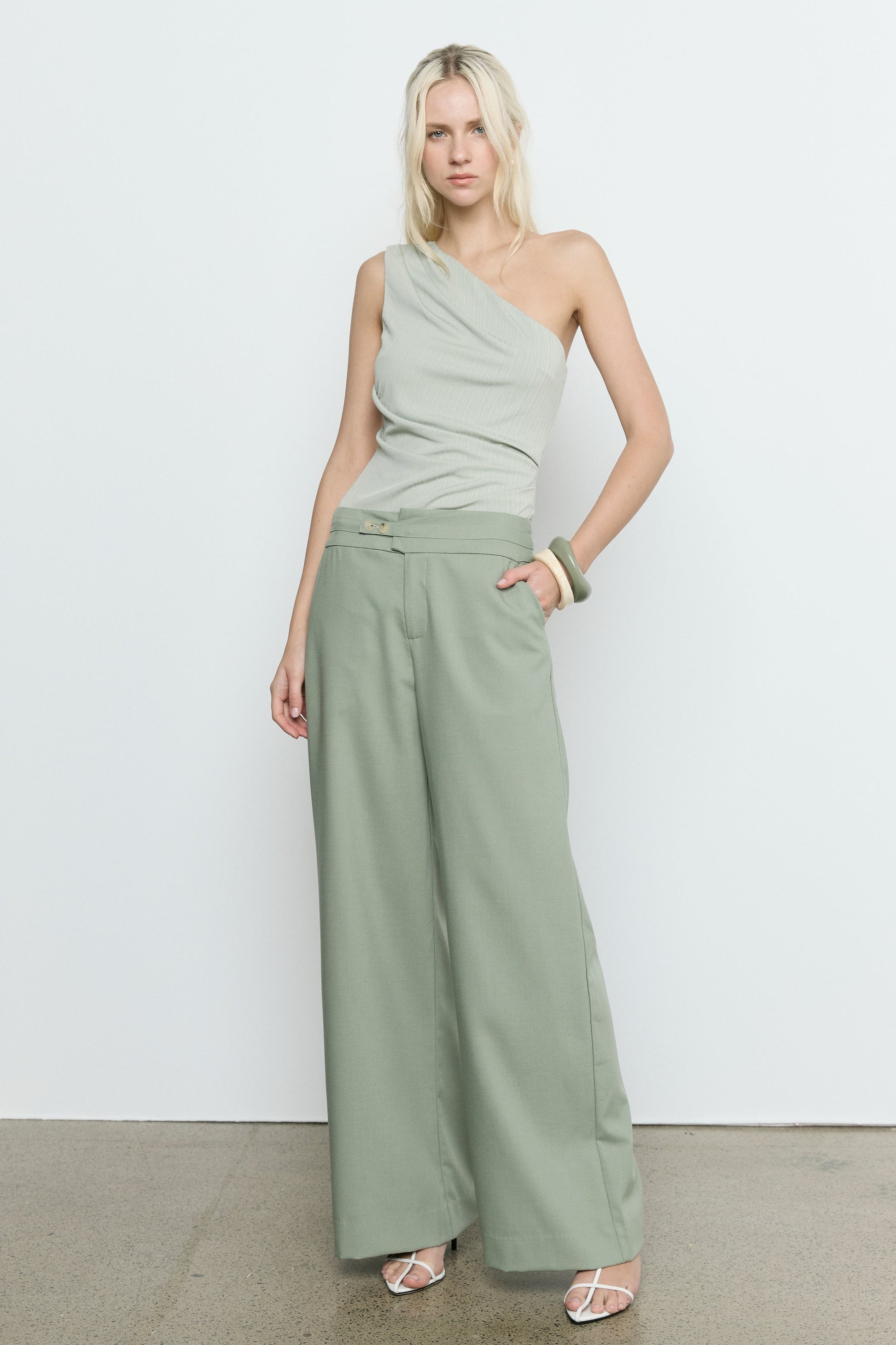 Aura Bodysuit - Spearmint Sovere